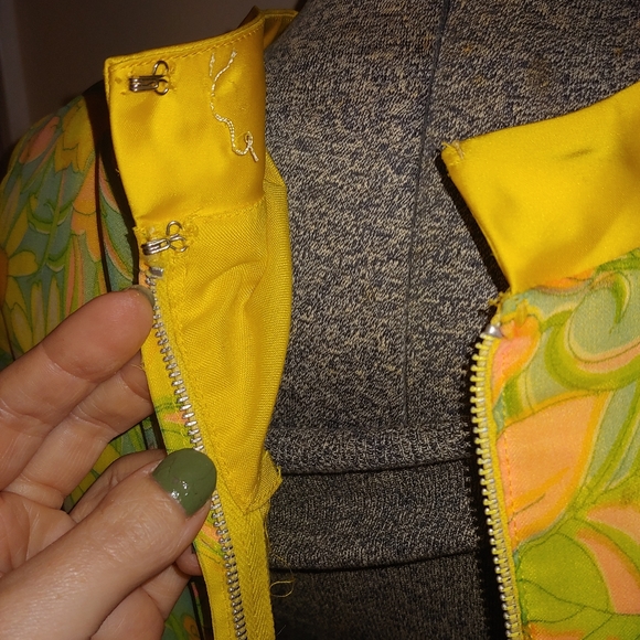 Vintage 60s Floral Wiggle Shirt Dress - Picture 8 of 9